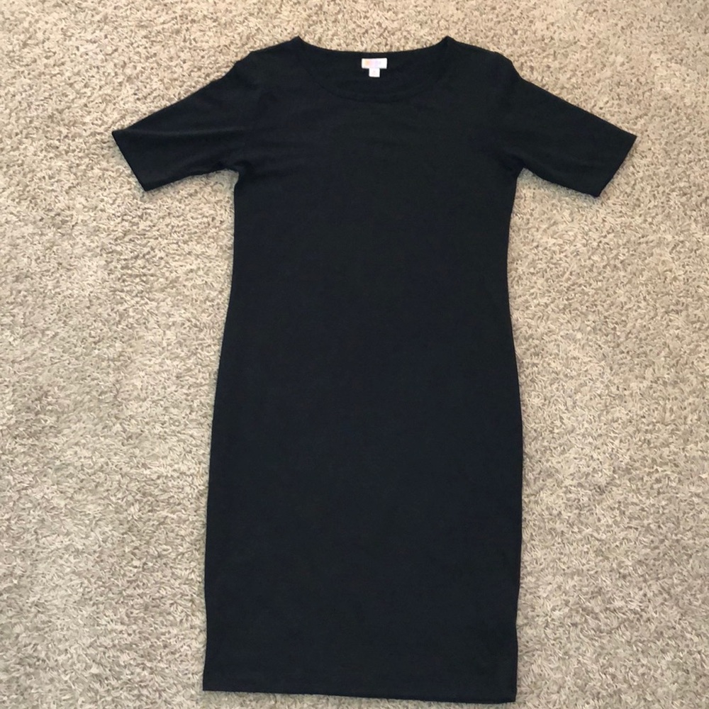 ✨Final Price Drop✨ LulaRoe Noir Julia